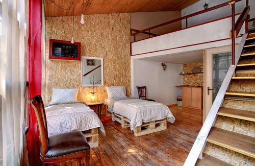 Plovdiv Old Town House | Motel ∙ 4 guests