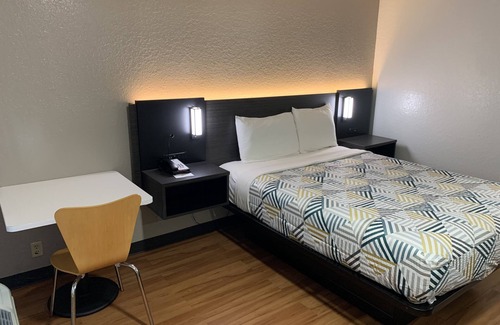 Atlanta Hotel | Motel 6 Atlanta, TX