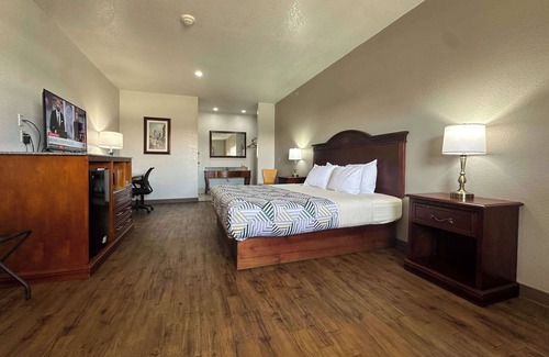 Atoka Hotel | Motel 6 Atoka, OK