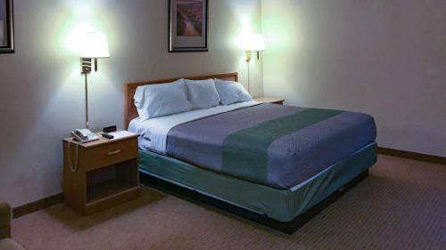 Lime Ridge Hotel | Motel 6-Bloomsburg, PA