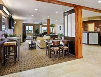 Breaux Bridge Hotel | Motel 6 Breaux Bridge, LA