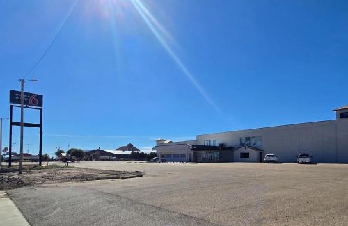 Dumas Hotel | Motel 6 Dumas, TX