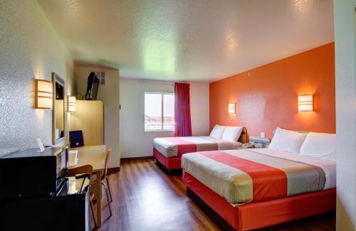 El Reno Hotel | Motel 6-El Reno, OK
