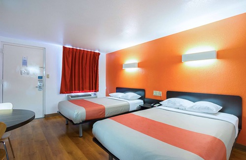 Round Rock Hotel | Motel 6 Round Rock, TX