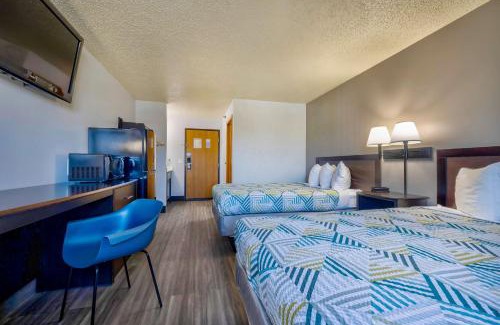 Stuart Hotel | Motel 6 Stuart, IA