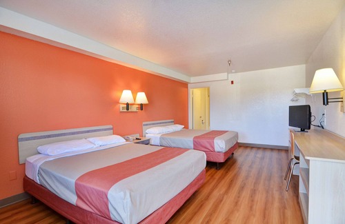 Twentynine Palms Hotel | Motel 6 Twentynine Palms, CA