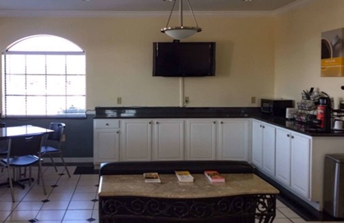 Tyler Hotel | Motel 6 Tyler, TX