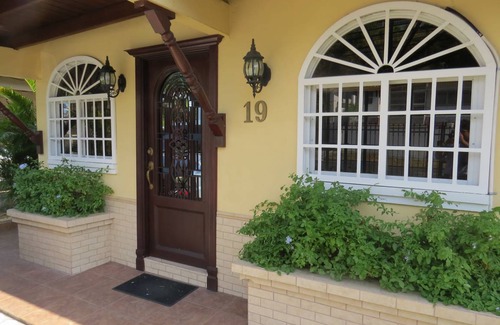 Panama City House | Motel ∙ 8 guests