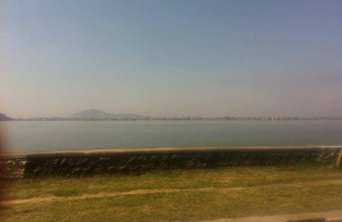 Dal Lake House | Motel ∙ 8 guests