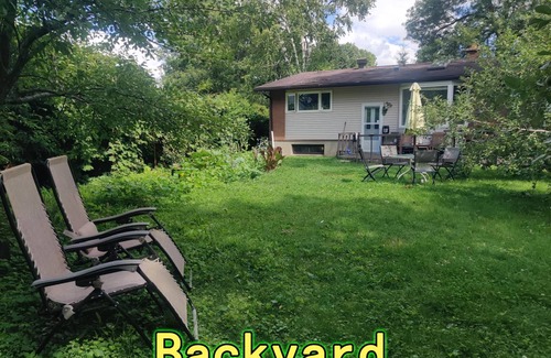 Ottawa Division House | Motel ∙ 8 guests