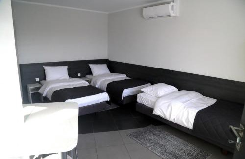 Debica Hotel | Motel Dymek