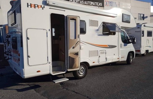 Velilla de San Antonio House | Motorhome rental