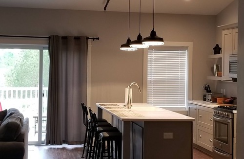 Elkhart Lake Villa | Motorsport Villa - 3 minute drive to Road America & 15 to Whistling Straits.