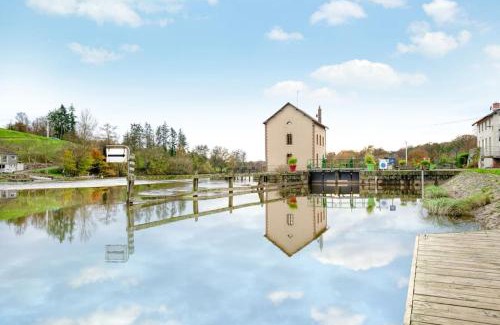 Saint-Sulpice House | Moulin de Neuville