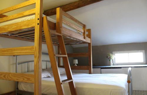 Artannes-sur-Thouet Bed & Breakfast | Moulin2Roues