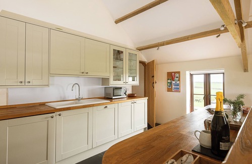 Trelights House | Mouls Island Barn 5 bedrooms, 5 bathrooms, Sea views of Port Quin bay