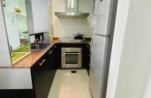 Taman Mount Austin Apartment | MOUNT AUSTIN COMFY LAKE VIEW 5-10 PAX NEAR TOPPEN IKEA AEON WATERPARK