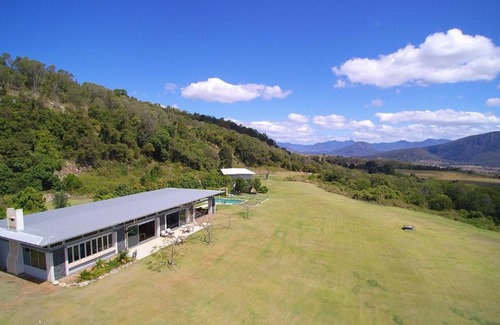 Charlwood Cabin | Mount French Lodge - Private Collection by Spicers