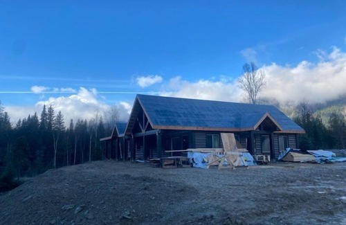 Mount Robson House | Mount Robson Luxury Cabin