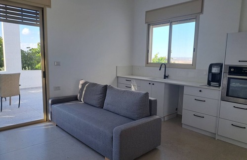 Rishon LeTsiyon House | Mount Tabor Home by Sea N' Rent