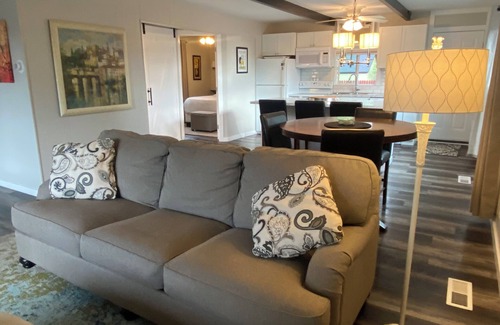 Ogden Apartment | Mountain Bench Guest Apartment W/2 Balconies Ogden's Historical East bench