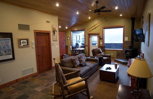 Golden House | Mountain Cabin Retreat with a Hot Tub in Golden, British Columbia