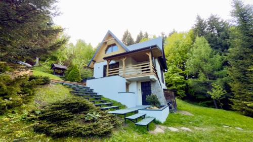 Mszana Dolna Ski Chalet | Mountain Cottage Lubomierz