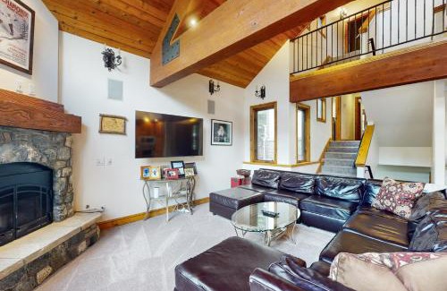 Vail House | Mountain Flower