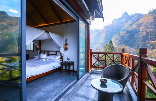 Wulingyuan House | Mountain For Inn