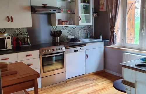 La Bastide-Puylaurent Ski Chalet | MOUNTAIN CHALET BETWEEN LOZERE AND ARDECHE FOR 8 PEOPLE
