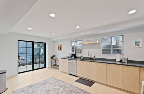Bend House | Mountain Haus - Greeley Lodge: Salt Water Hot Tub, Steps to Downtown