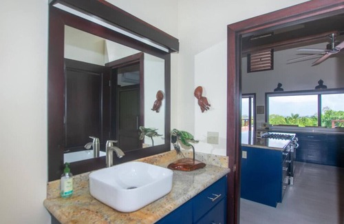 Palmetto Bay Villa | Mountain House in Palmetto Bay with private pool