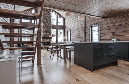 Idre Villa | Mountain house with 4 bedrooms, sauna, fireplace and large living areas