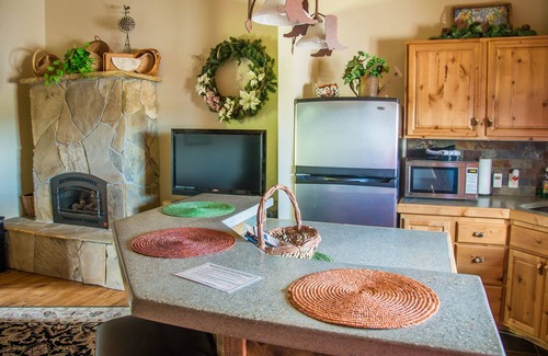 Afton Condo | Mountain Inn - 1 bedroom condo