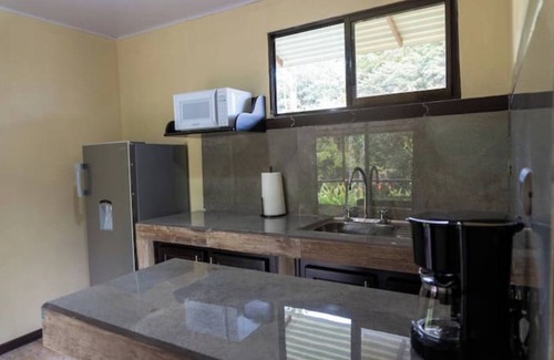 Rio Cuarto de Grecia Apartment | Mountain Loft in Selva Negra – Nature Escape