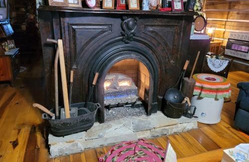 Ricetown House | Mountain Memories Cabin Rental