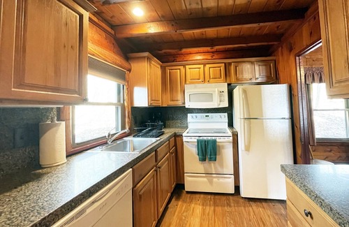 Reeders Other | Mountain Springs Lake Resort
