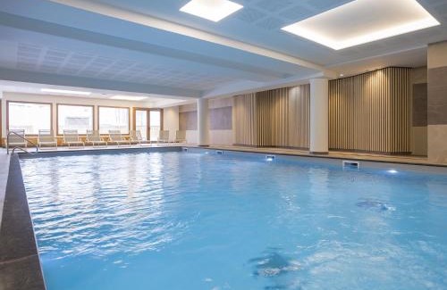 Tignes Apartment | Mountain Stay with Spa
