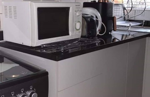 Harare East House | Mountain View 2 Bedroom House Holiday Homenn