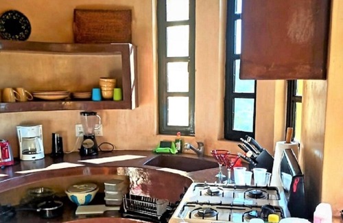 La Manzanilla Apartment | Mountain View Villa Capturing Pacific Breezes
