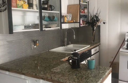 Surfside Beach House | Move out of that hotel room and come to the beach!