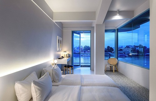 Siriraj Hotel | Mowa Bangkok