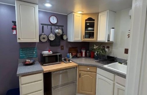 Coos Bay Apartment | Ms. Ellie’s Estate is welcoming guests!