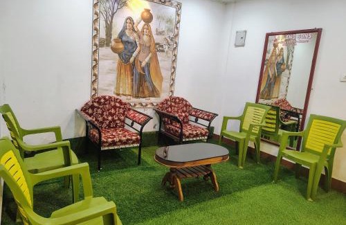 Moolakadai Bed & Breakfast | MSP Amma Cottage