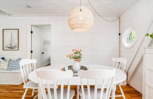 Charlevoix House | Mt McSauba A Frame Cottage