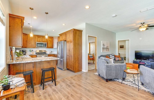 Pueblo House | Mtn-View Hideaway w/Wood Stove in Pueblo!