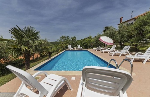 Mugeba Apartment | Mugeba Club A2, 2.2 km to the beach, 2 people, outdoor pool, free WiFi, parking