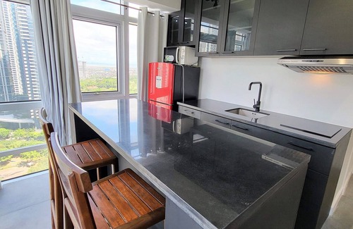 Bonifacio Global City Condo | Muggle Stay 3.0 - 2BR in BGC Taguig City with 100mbps WIFI