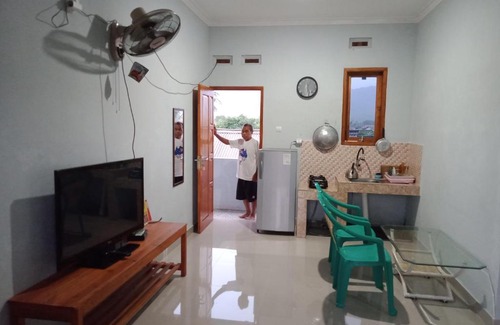 Pelabuhan Ratu House | Mugny family