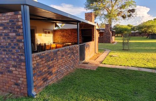 Swartwater Cabin | Mukumbura Swartwater